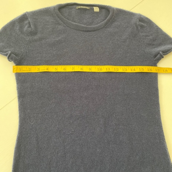 TAHARI 100% Cashmere Dark Blue Short Cap Sleeve Sweater Top Size M - Picture 8 of 9